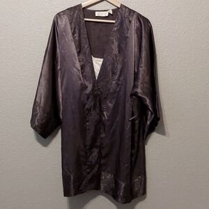 Vintage 90s Y2K Victoria's secret Gold label Metallic Gray Satin Robe O/S